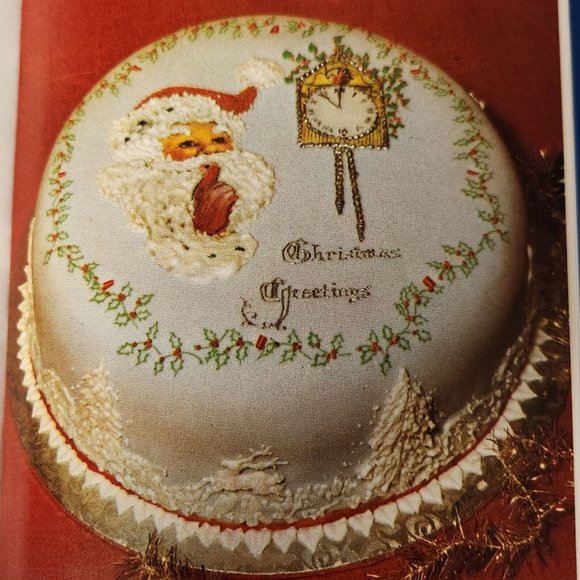 DISCOVERING CAKE DECORATING By Bernice Vercoe - Hardcover 1974 136 pages - Picture 3 of 6
